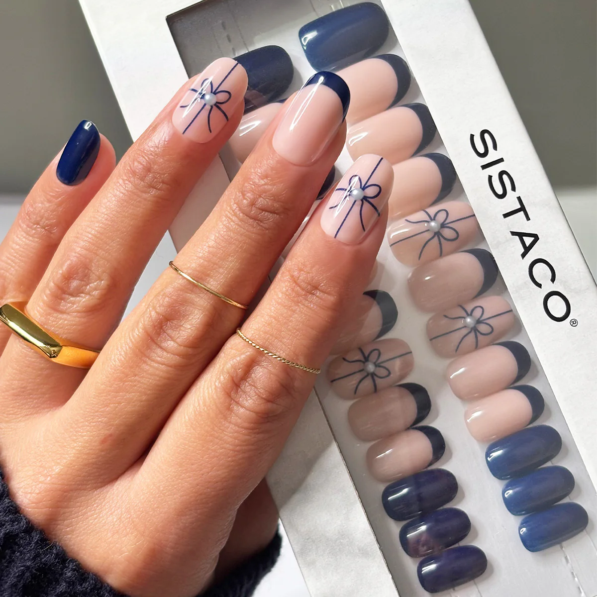 Christmas Giving - Oval Sustainable Nails - Image 3