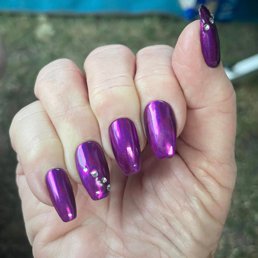 Jacaranda - Holographic Nail Powder - Image 4
