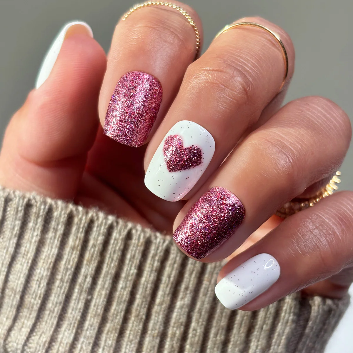 Love Story - Squoval Medium - Sustainable Nails - Image 3