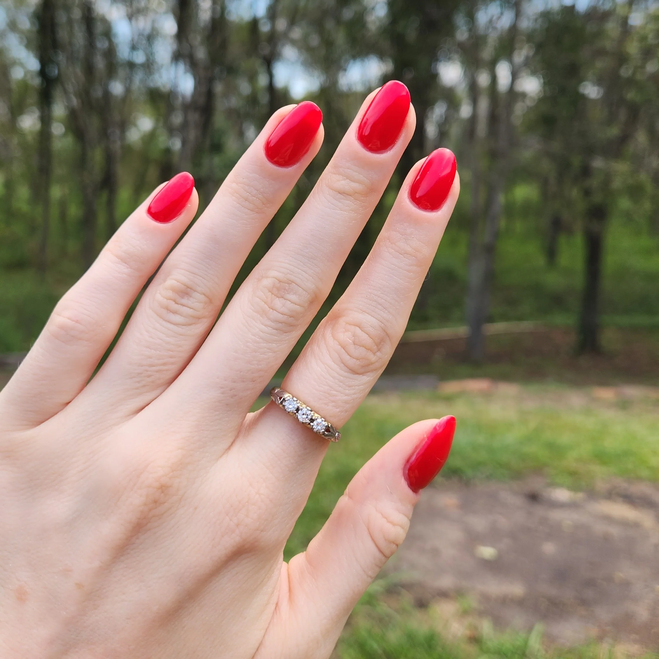 Luminous Red - Matte Neon Nail Powder - Image 3