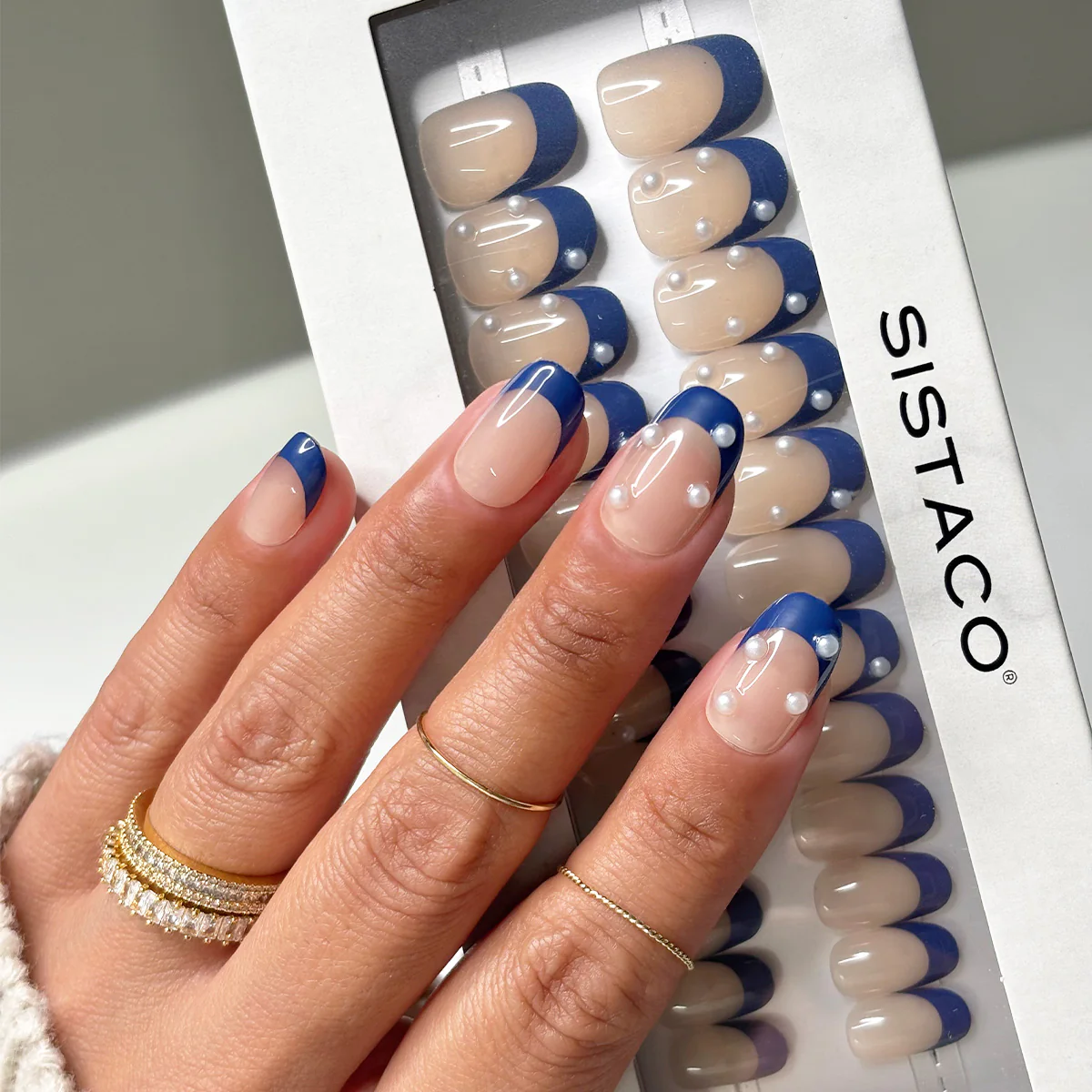 Modern Muse - Oval Sustainable Nails - Image 3