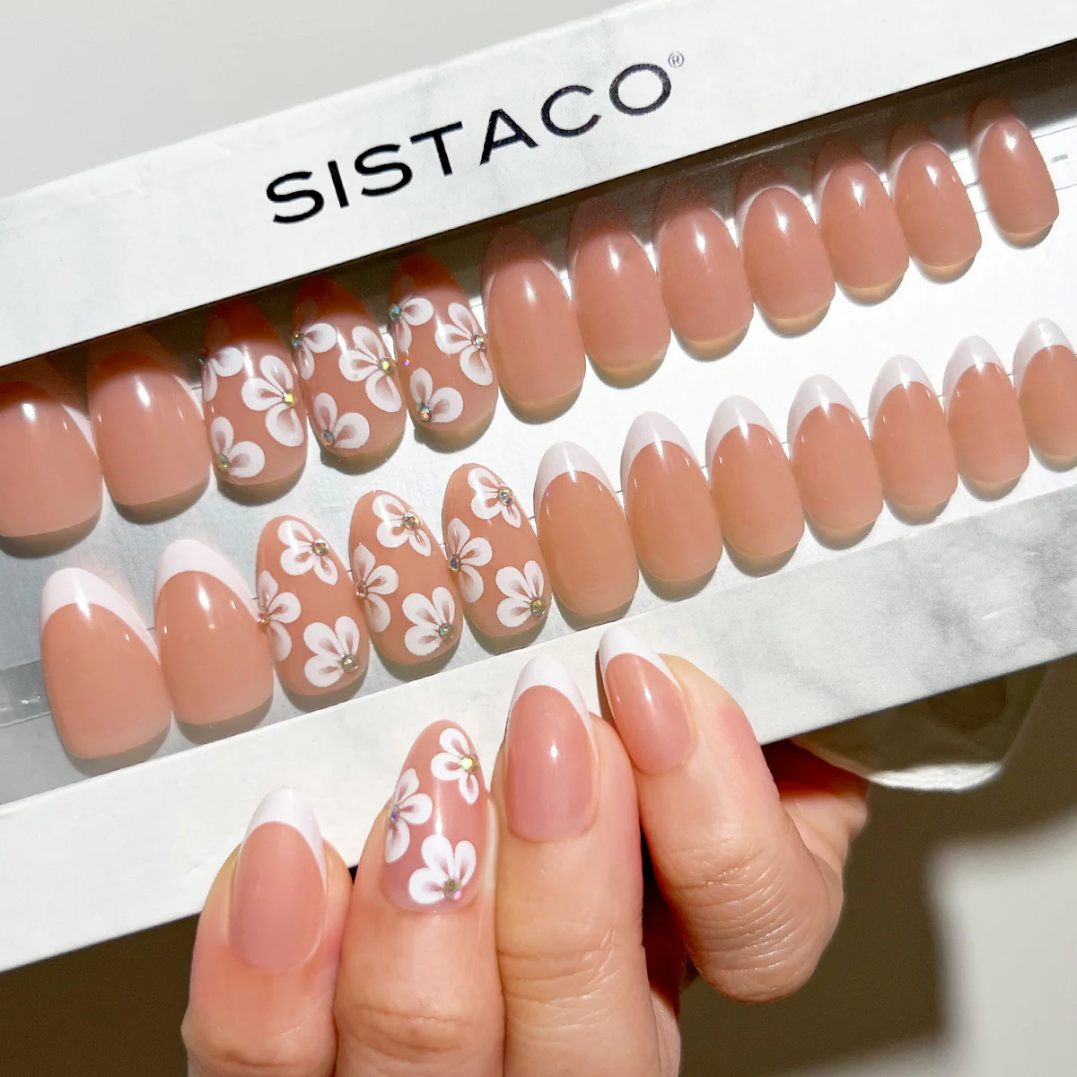 Peach Fleur - Almond Sustainable Nails - Image 3