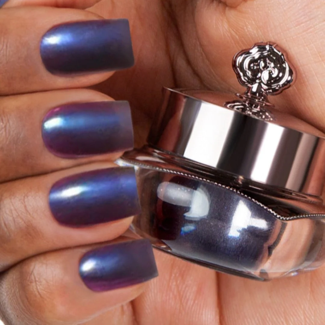 Twilight - Shade Shift Metallic Nail Powder - Image 5